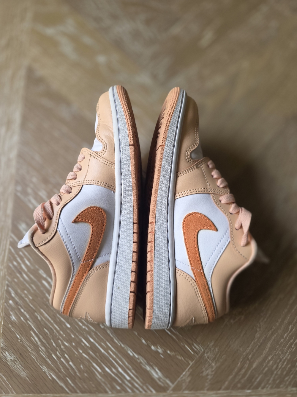Nike Peach & White Low-Top Sneakers